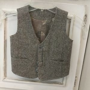 Boys vest